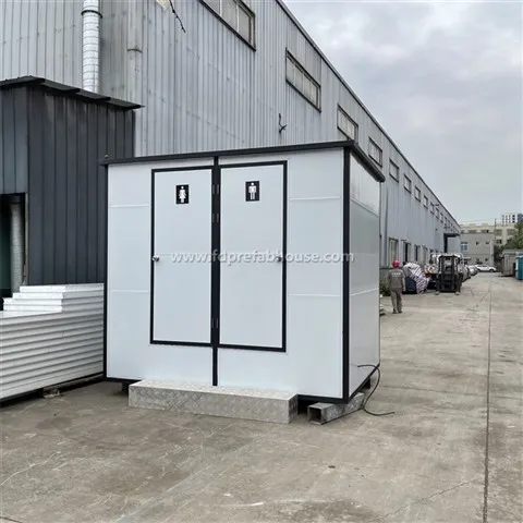 Pembinaan Tandas Mudah Alih Sementara di Tempat Indah